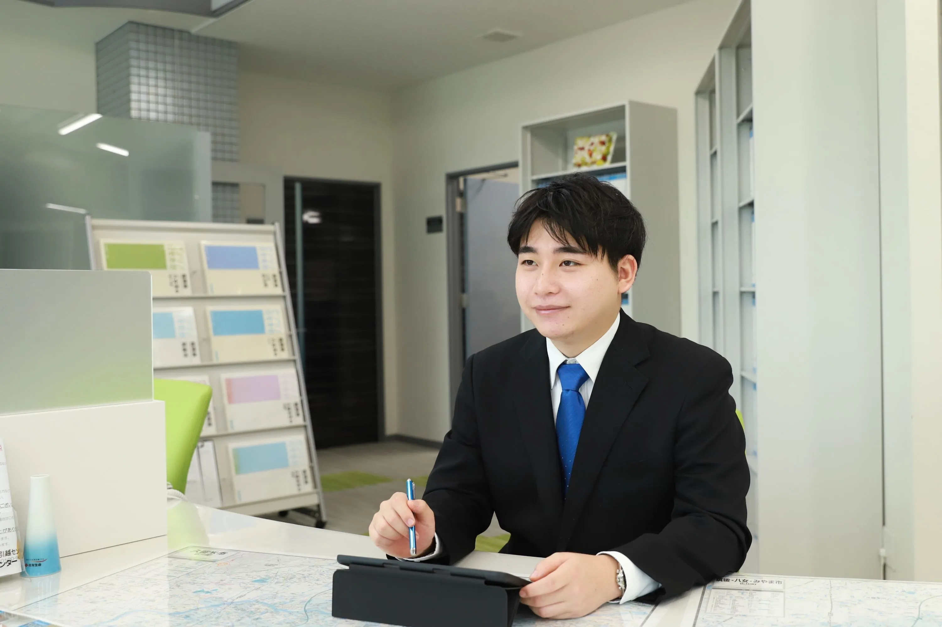 採用情報