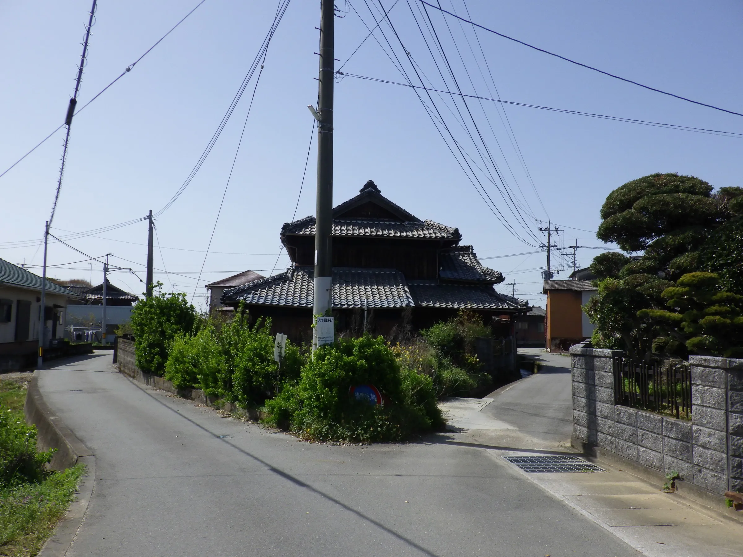 売地