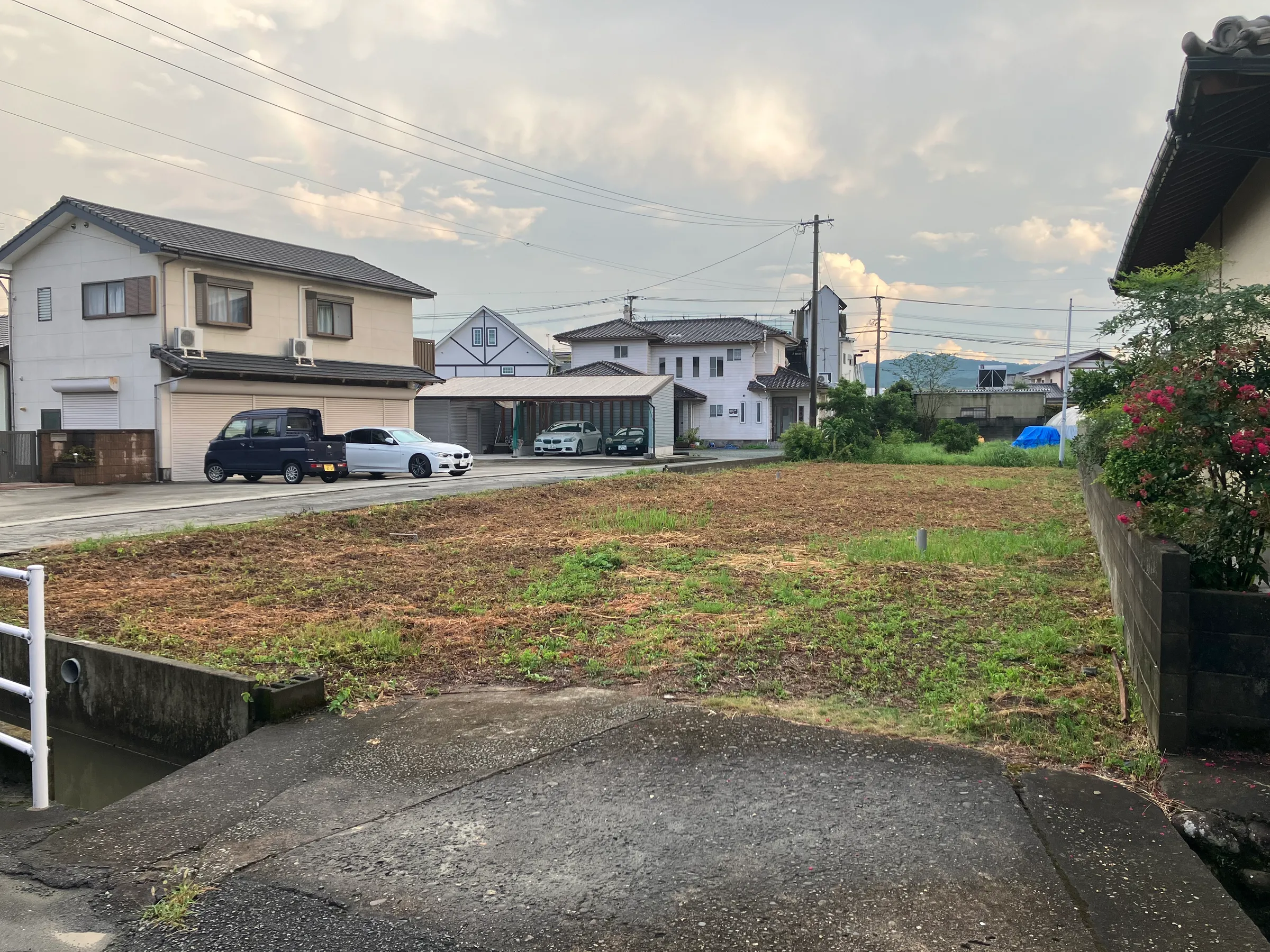売地