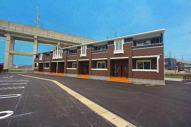 アーバンコートHM壱番館105