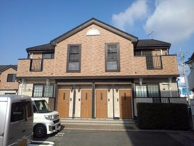 ラシーヌⅢ壱番館201