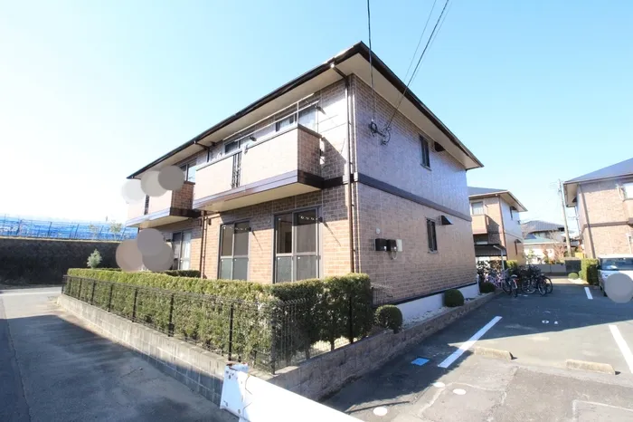 グランシャリオ徳久B棟203