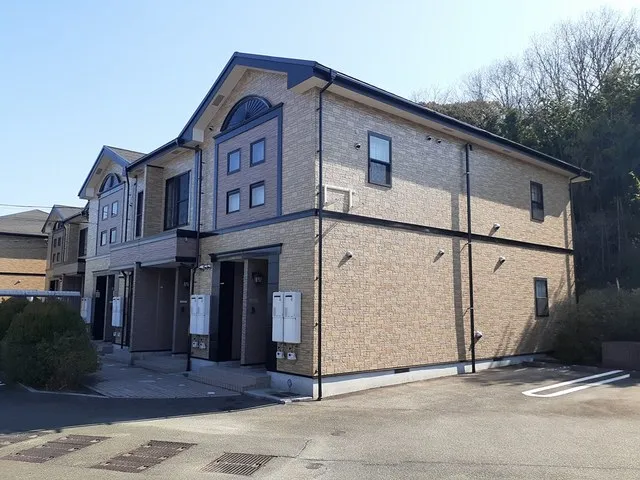 フォレストヒルズ3号館102