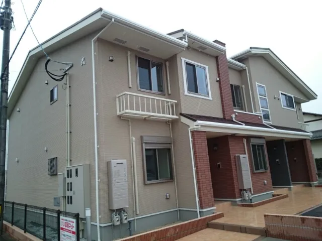 ヴァイオレット弐番館201